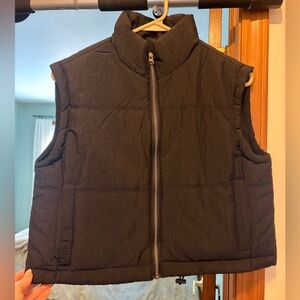 Black puffer vest